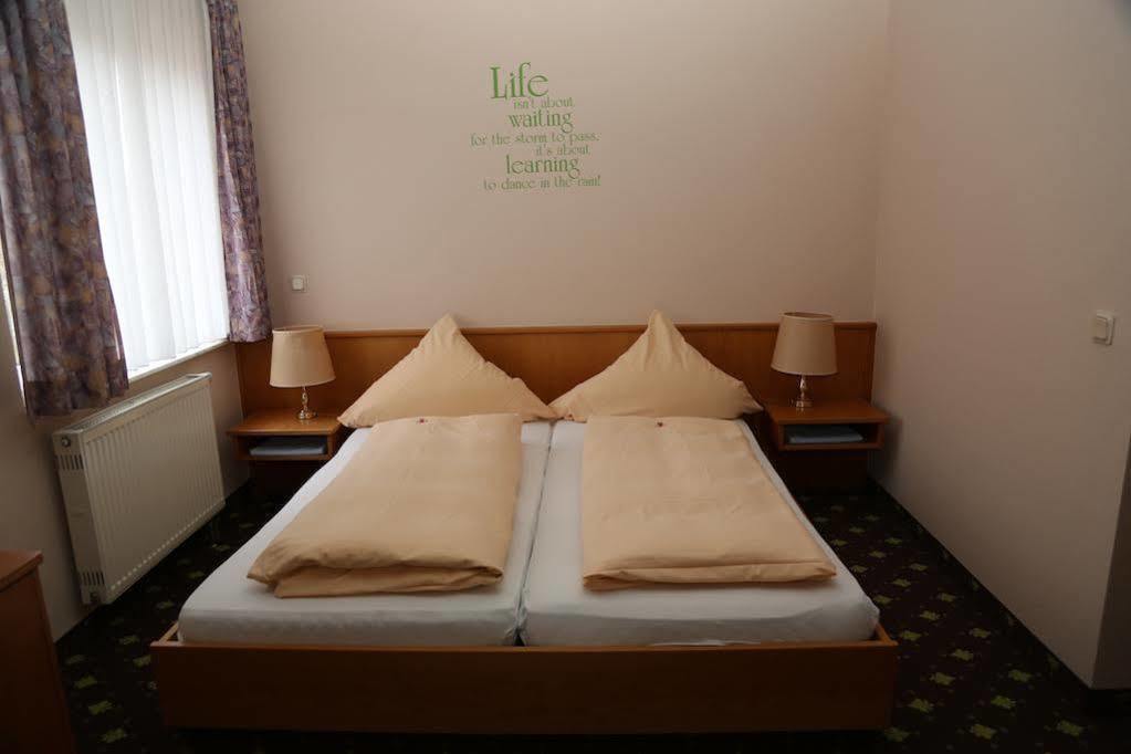 Hotel Taunus Residence バート・カンベルク エクステリア 写真